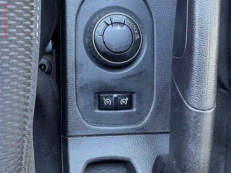 Dacia Duster (2021) 1.3 TCe 4WD, 1.maj,ČR - fotka 15 z 19