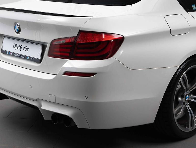 BMW M5 - fotka 9 z 22