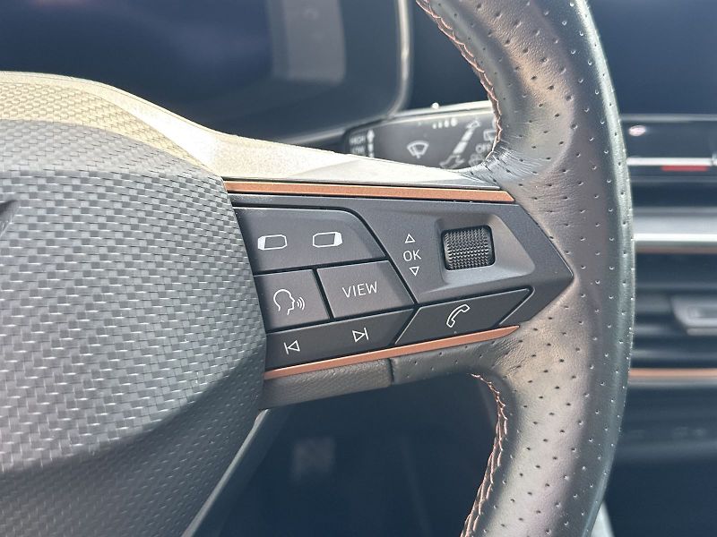 Cupra Formentor (2022) 1.5 TSI - fotka 14 z 32