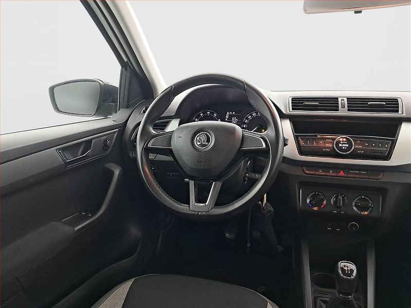 Škoda Fabia (2017) Ambition 1.2 TSI - fotka 7 z 18