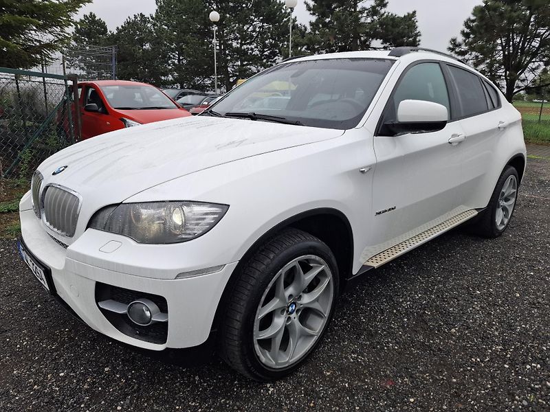 BMW X6 XDRIVE 40D - fotka 1 z 15