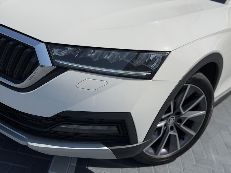 Škoda Octavia (2022) Scout 2.0 TDi/DSG/DPH/4x4 - fotka 7 z 25