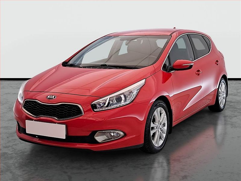 Kia Ceed (2015) 1.6 GDI, Navi, Tempomat - fotka 2 z 20