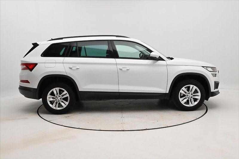 Škoda Kodiaq 2,0 TDI 110kW DSG 4x4 TAŽNÉ Zá - fotka 4 z 33