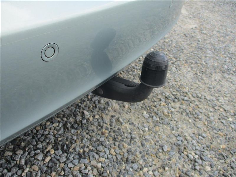 Škoda Fabia 1,4 i 16v, klima,servis,tažné, - fotka 9 z 35