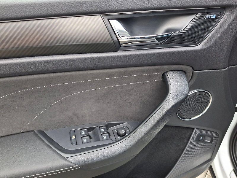 Škoda Kodiaq (2022) SportLine DSG 4x4 2,0TDi 147kW - fotka 31 z 35