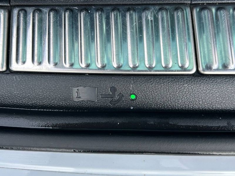 Škoda Superb (2022) kombi 2.0 TDI 7DSG L&K - fotka 31 z 35