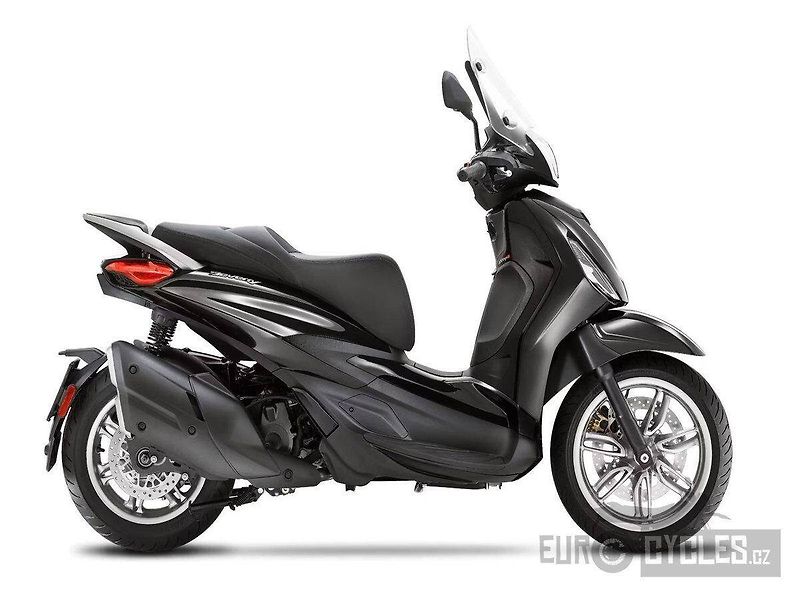 Piaggio Beverly 400 (2026) Euro 5+ - AKCE - 25 000Kč - fotka 2 z 5