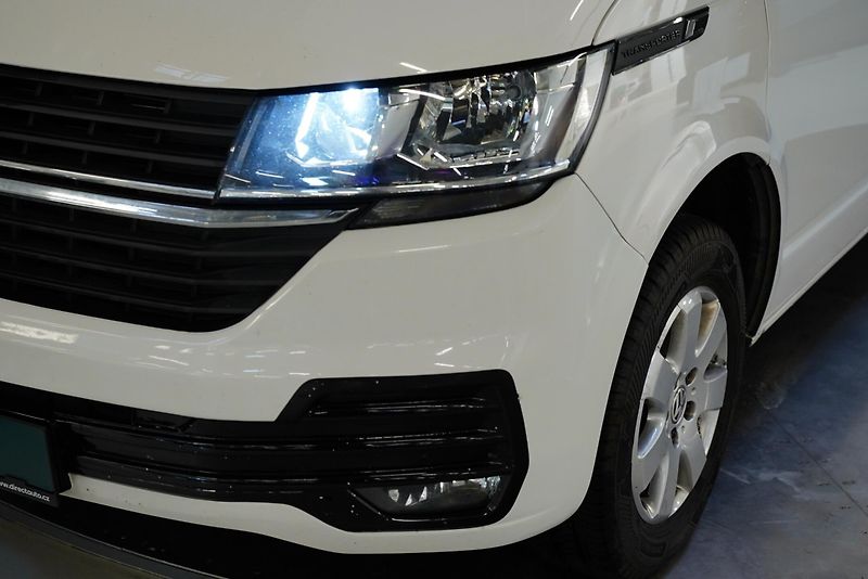 Volkswagen Transporter - fotka 9 z 26