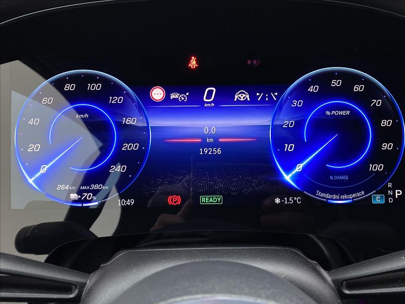 Mercedes-Benz EQE 500 4M SUV ElectricArt - fotka 16 z 29