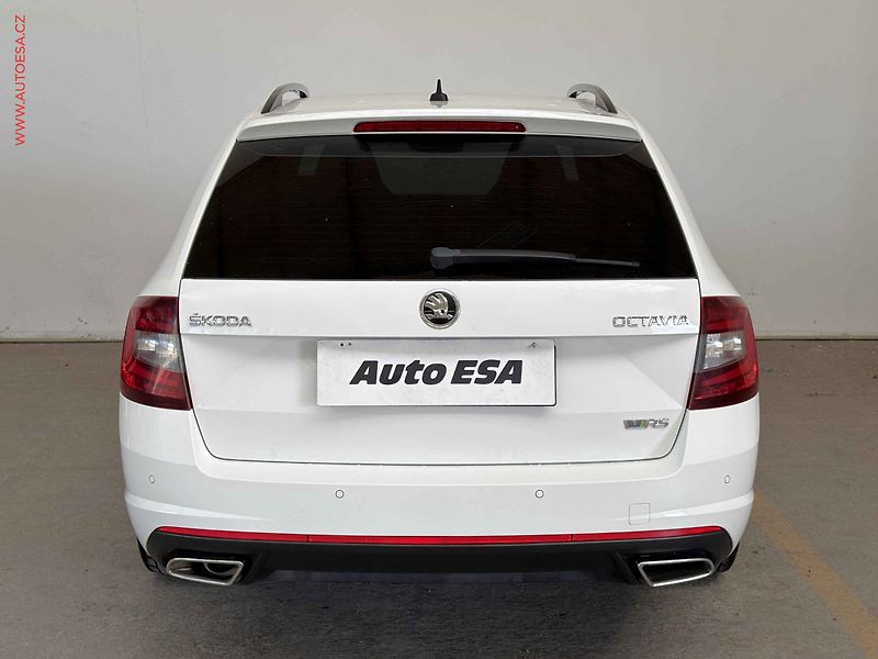 Škoda Octavia (2018) 2.0 TDI, ČR, RS, DSG, LED - fotka 5 z 16