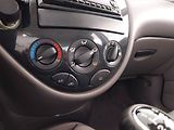 Ford Focus (2001) 1.6 16V, po STK, Klima - náhled 16