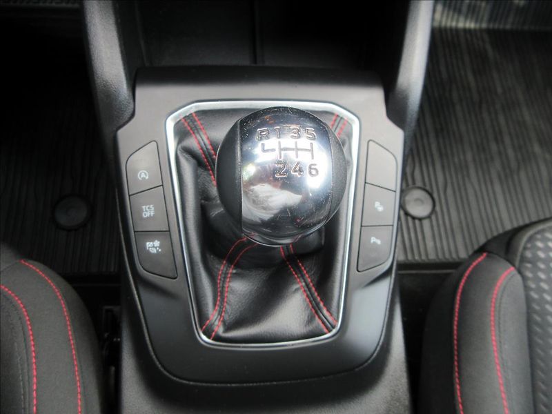 Ford Focus 1,5 i 133Kw, ST Line, Nové ČR - fotka 22 z 29