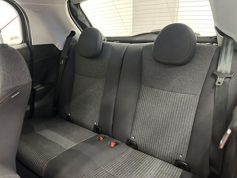 Fiat 500e (2023) 500E 3+1*42kwh*KAMERA*DPH - fotka 11 z 18