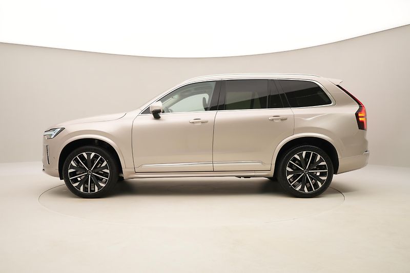 Volvo XC90 (2026) B5 AWD AUT BRIGHT ULTRA 7míst - fotka 9 z 71