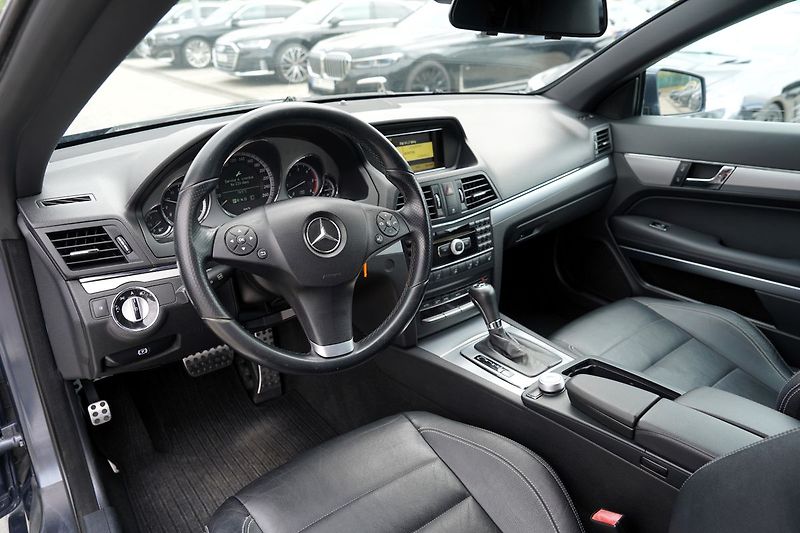 Mercedes-Benz Třídy E E 350 CDI, cabrio,automat,kůže - fotka 29 z 45