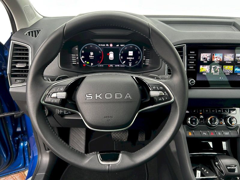 Škoda Karoq (2025) 1.5 TSI 110kW DSG Top Selectio - fotka 7 z 35