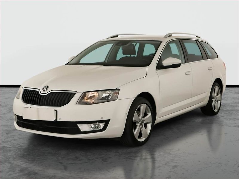 Škoda Octavia (2013) 1.6 TDI, Tempomat - fotka 2 z 14