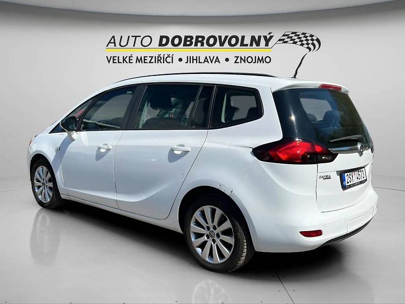 Opel Zafira Enjoy Tourer 2.0 CDTI MT6 (96 - fotka 5 z 38