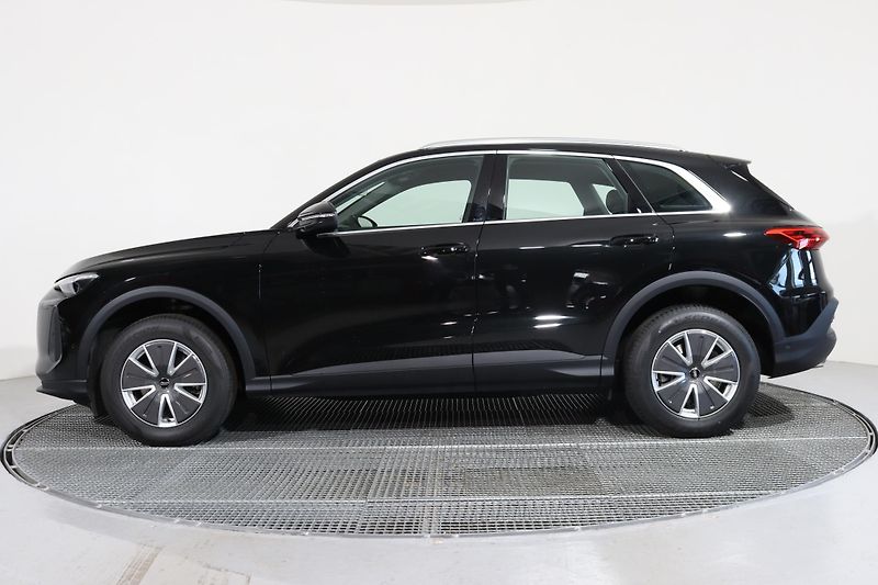 Audi Q5 Q5 TFSI 150KW QUATTRO - fotka 8 z 26