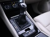 Škoda Superb 2,0 TDI 110kW L&K CZ Xenon - náhled 24