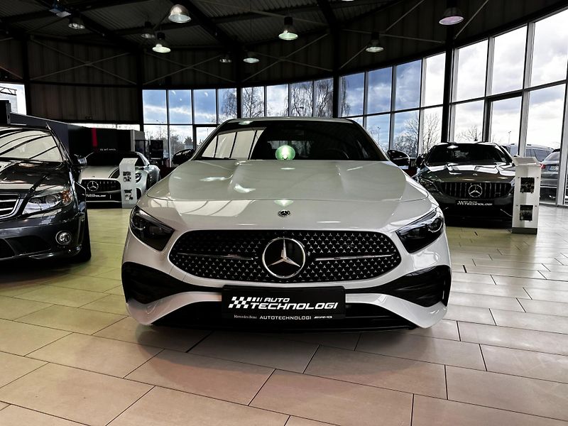 Mercedes-Benz Třídy A (2023) A 200 D - fotka 3 z 30