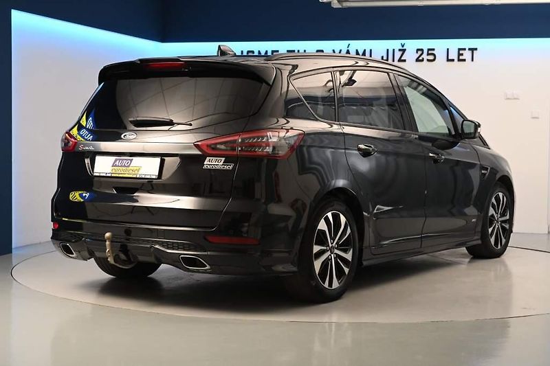 Ford S-MAX (2022) 2.0 ST-LINE 140 KW 4x4 LED ACC - fotka 5 z 43