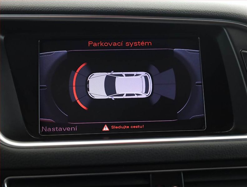 Audi Q5 (2012) 2.0 TDI, 4X4, Automat - fotka 14 z 18
