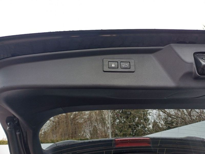 Subaru Outback Touring ES Lineartronic 2,5i 1 - fotka 10 z 28