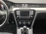 Volkswagen Passat (2016) 2.0 TDi 4x4, Highline, LED - náhled 12