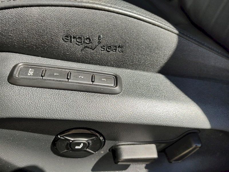 Škoda Superb (2024) Selection 2,0 Tdi 110 Kw DSG - fotka 26 z 38