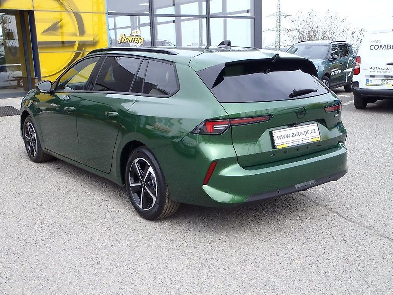 Opel Astra ST Edition Hybrid 1.2 Turbo - fotka 6 z 33