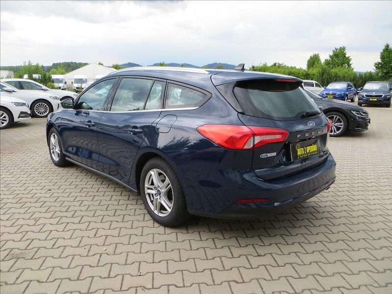 Ford Focus 1,5 TDCi Trend Edition Kamera - fotka 5 z 23