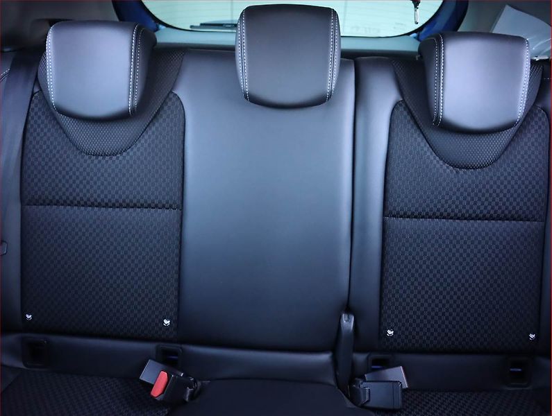 Renault Clio (2017) 0.9 TCe, Navi, Tempomat - fotka 10 z 19