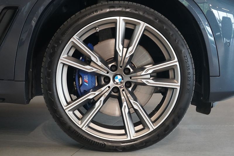 BMW X5 M50d, M Professional, Masáž - fotka 20 z 57