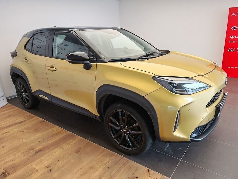 Toyota Yaris Cross 1.5 Hybrid - fotka 3 z 37