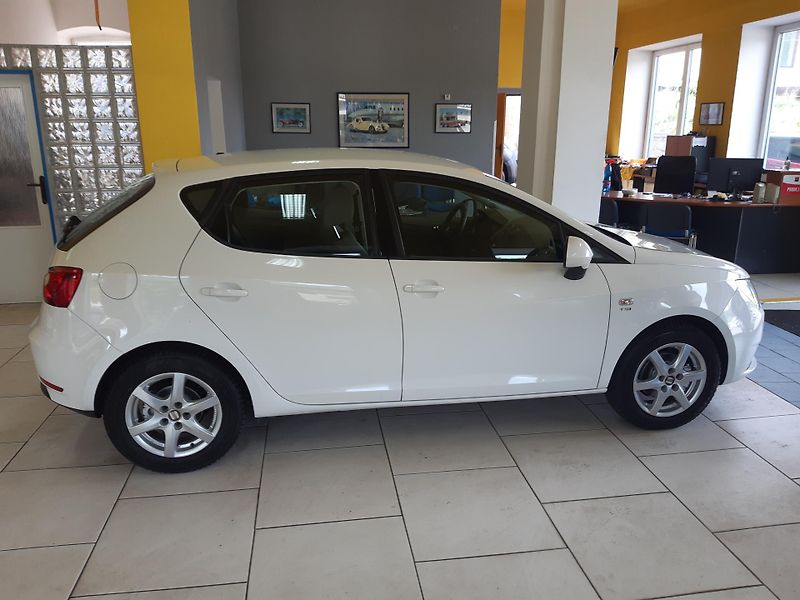 Seat Ibiza 1.2 TSI DSG KLIMA 77KW - fotka 7 z 18