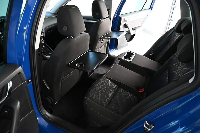 Škoda Octavia (2018) 1.5 CLEVER Tažné TSI - fotka 9 z 33