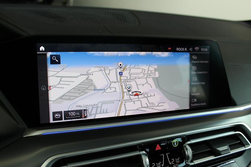 BMW X6 xDrive40d, 250kW - fotka 22 z 28