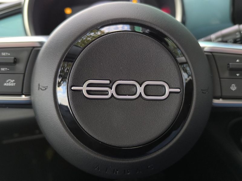 Fiat 600 (2026) Icon BEV 54kWh 115kW/156k - fotka 13 z 35