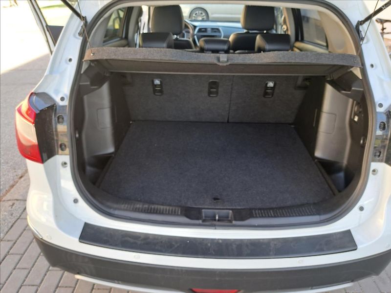 Suzuki SX4 S-Cross 1,6 DDiS - fotka 49 z 58