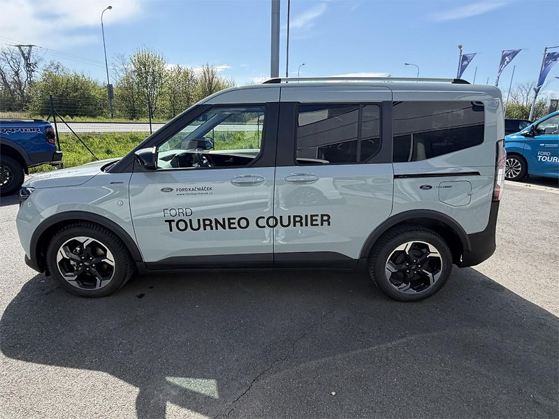 Ford Tourneo Courier Active, Tourneo, 1.0 EcoBoost - fotka 6 z 20