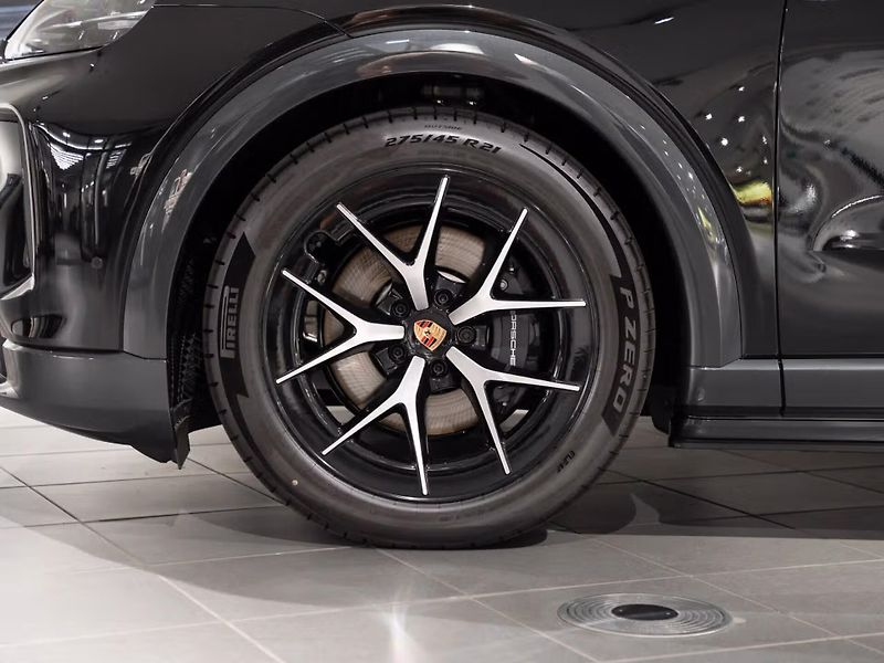 Porsche Cayenne Electric HuD HD-Matrix Venti - fotka 6 z 22