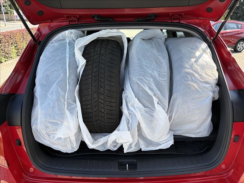 Hyundai Tucson 1,6 T-GDi 4x2 manuál  Travelle - fotka 9 z 20