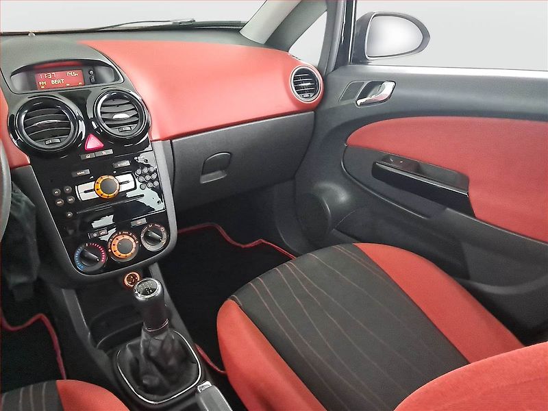 Opel Corsa (2008) 1.2, po STK, Klima, v provozu - fotka 8 z 17