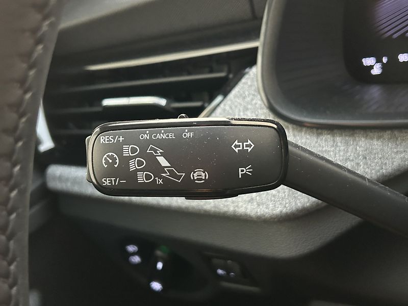 Škoda Kamiq 1.0 TSI 130 let Premium - fotka 22 z 24