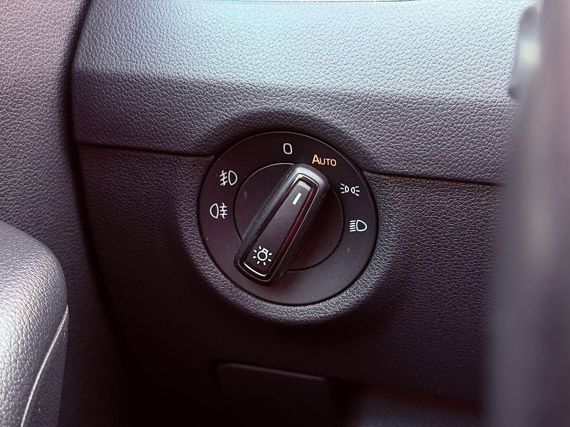 Škoda Octavia 2.0 TDI Style, ČR, Serviska - fotka 26 z 29
