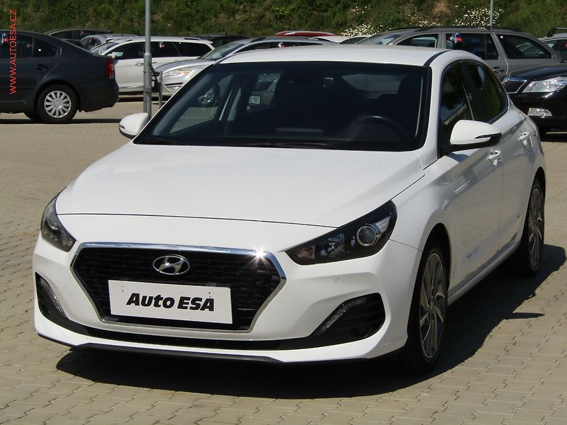 Hyundai i30 (2019) 1.4T-GDI, ČR, servis.kniha - fotka 3 z 24