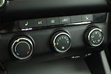 Škoda Octavia (2014) 1.6 TDI, Serv.kniha, Tempomat - náhled 9