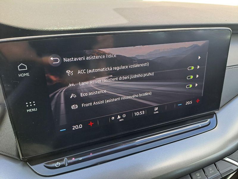 Škoda Octavia (2022) 1.0 TSI MHEV e-TEC, ZÁRUKA - fotka 24 z 34